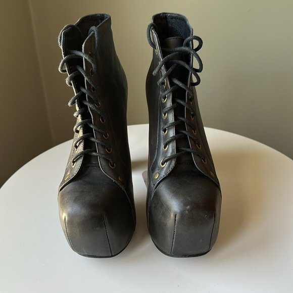 Lita Platform Lace-up Boot in Black Distressed
JEFFREY CAMPBELL - Picture 7 of 12